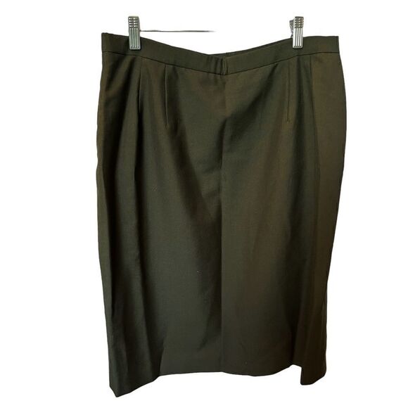 Pendleton Petite Skirt and Jacket set dark green Size 16 Wool padded shoulders - Picture 2 of 15